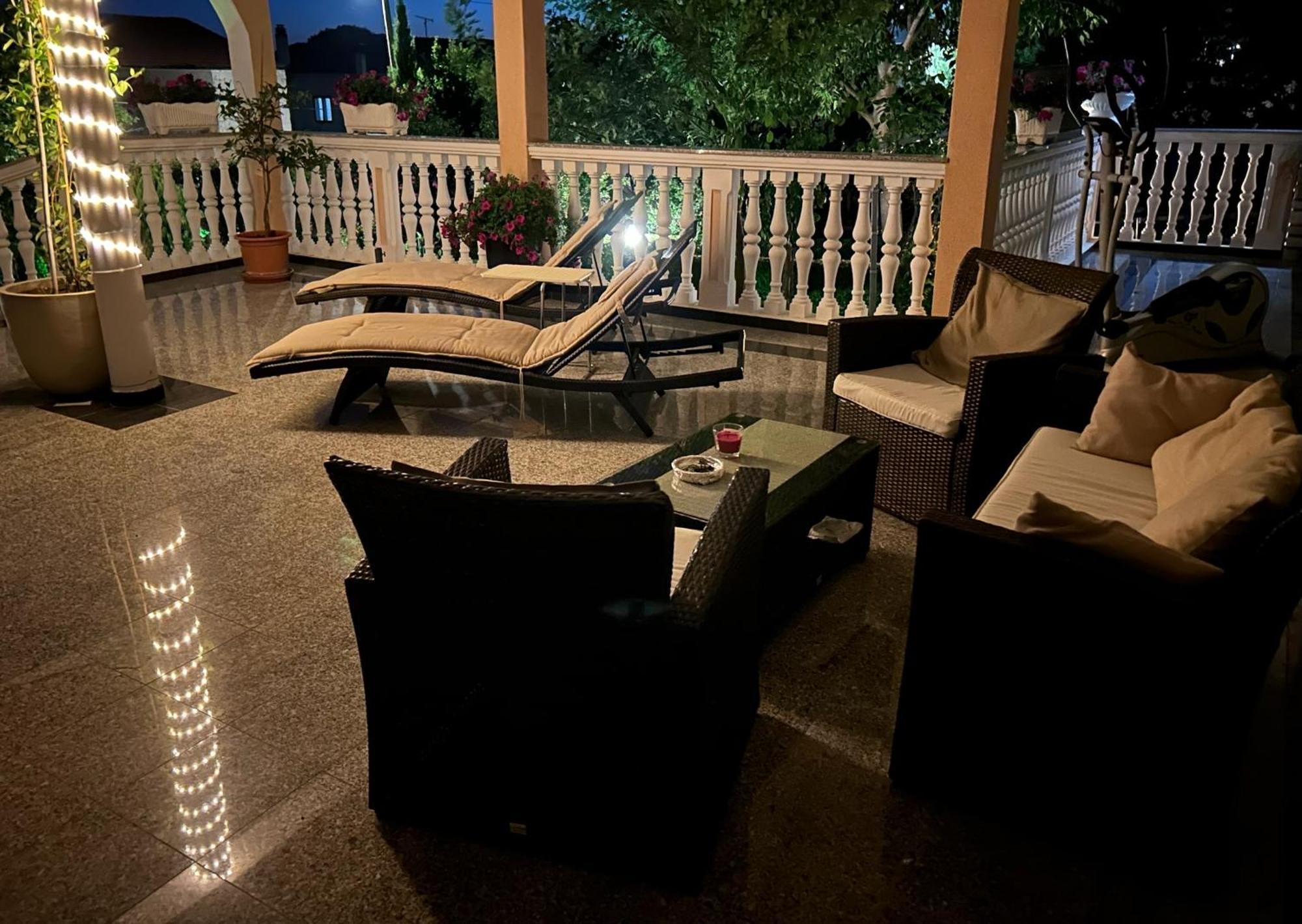 Holiday Home Villa Romantica สเวติ ฟิลลิปปี ยาคอฟ ภายนอก รูปภาพ
